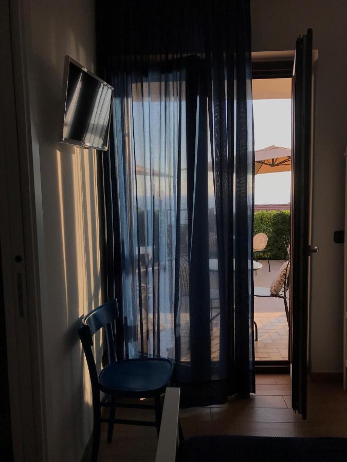 L'Oasi Di Giorgia Bed and Breakfast Cittadella del Capo Exteriör bild